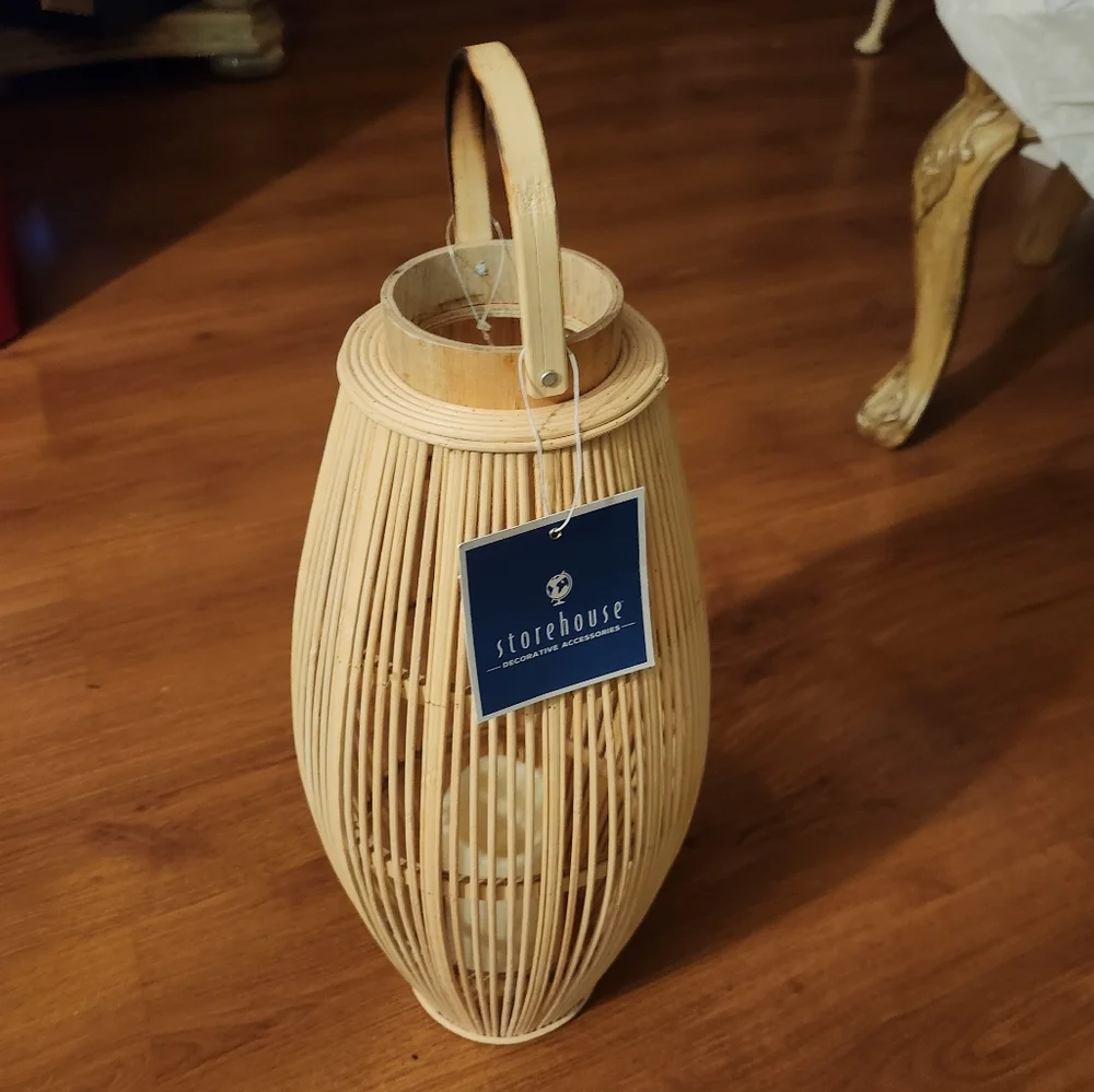 Beautiful decorative ratan lamp